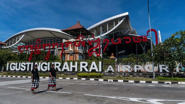 airport is off on nyepi day