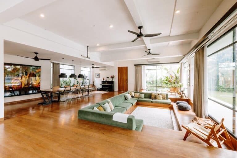 MODERN DESIGN AND FAMILYFRIENDLY 5BEDROOM VILLA FOR SALE LEASEHOLD IN CANGGU BE-1299 (22)