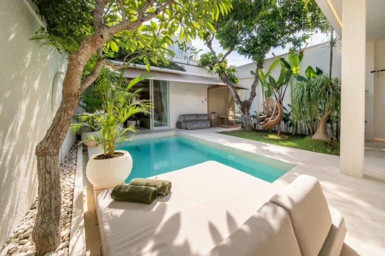 PRIME LOCATION READY 2 BEDROOM VILLA FOR SALE LEASEHOLD IN SEMINYAK BE-1280 (23)