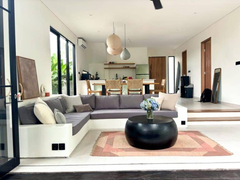 READY NOW 3 BEDROOM VILLA FOR SALE LEASEHOLD IN KABA-KABA BE-1857 (10)