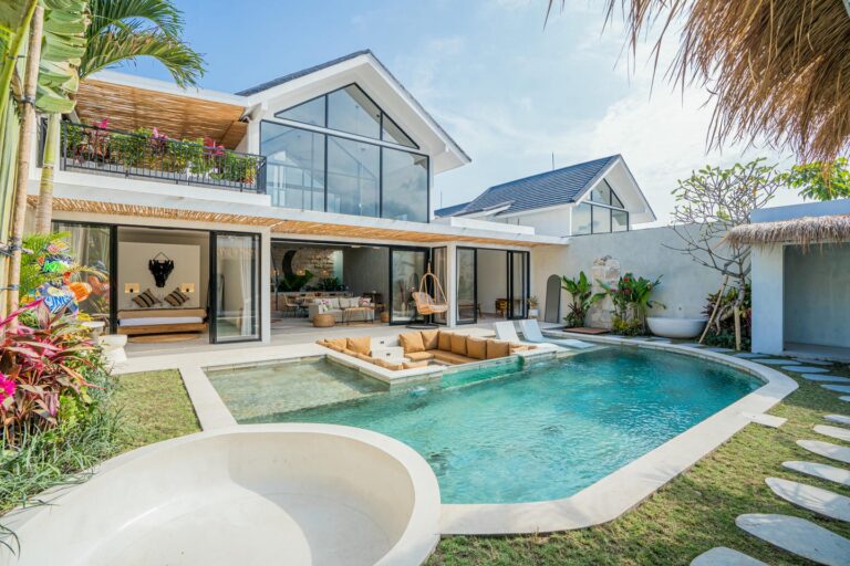 Luxury villa with pool and garden view