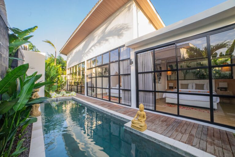 modern tropical style 2 bedroom villa for sale leasehold in seminyak be 2218 (1)