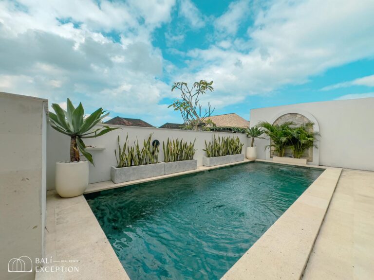 modern 2 bedroom villa for sale leasehold in tumbak bayuh be 2407 (4)