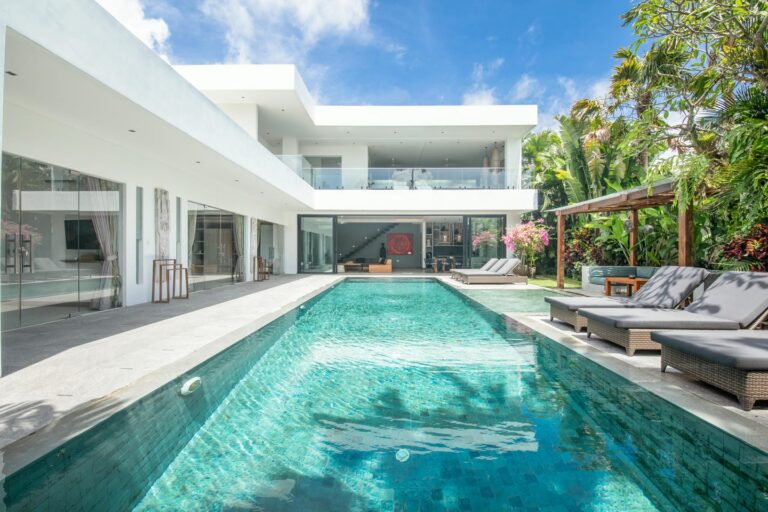 tropical 5 bedroom villa for sale leasehold in tibubeneng be 2501 (39)