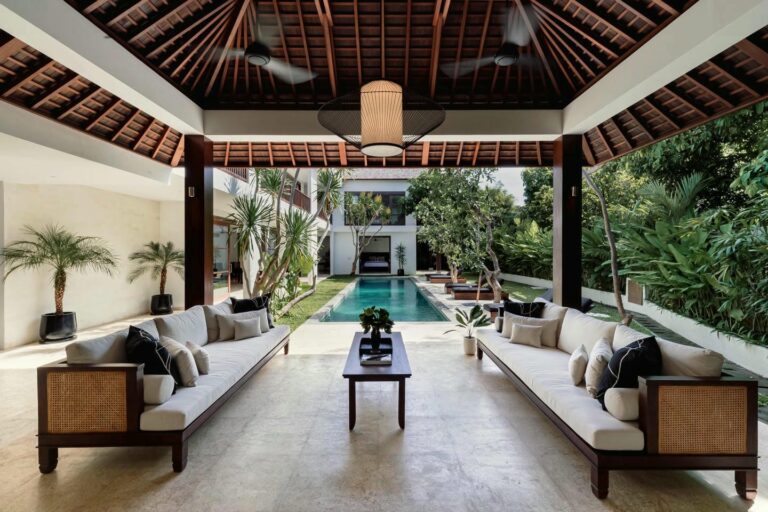 ready now 4 bedroom villa for sale leasehold in seminyak be 2588 (20) 1764310686684 91146922